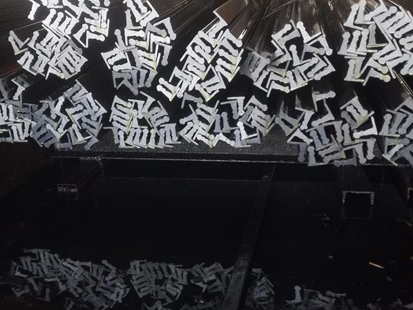 多應(yīng)用汽車(chē)門(mén)鉸鏈鋼